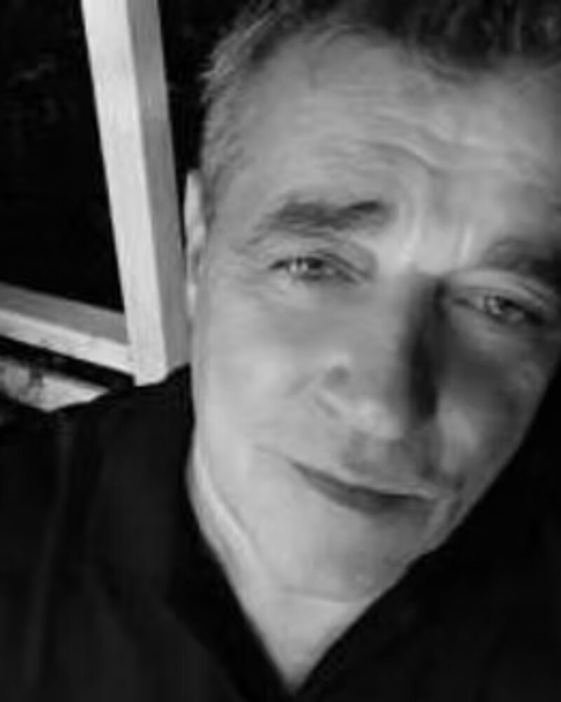 Portrait of Kenneth, Founder & Managing Partner